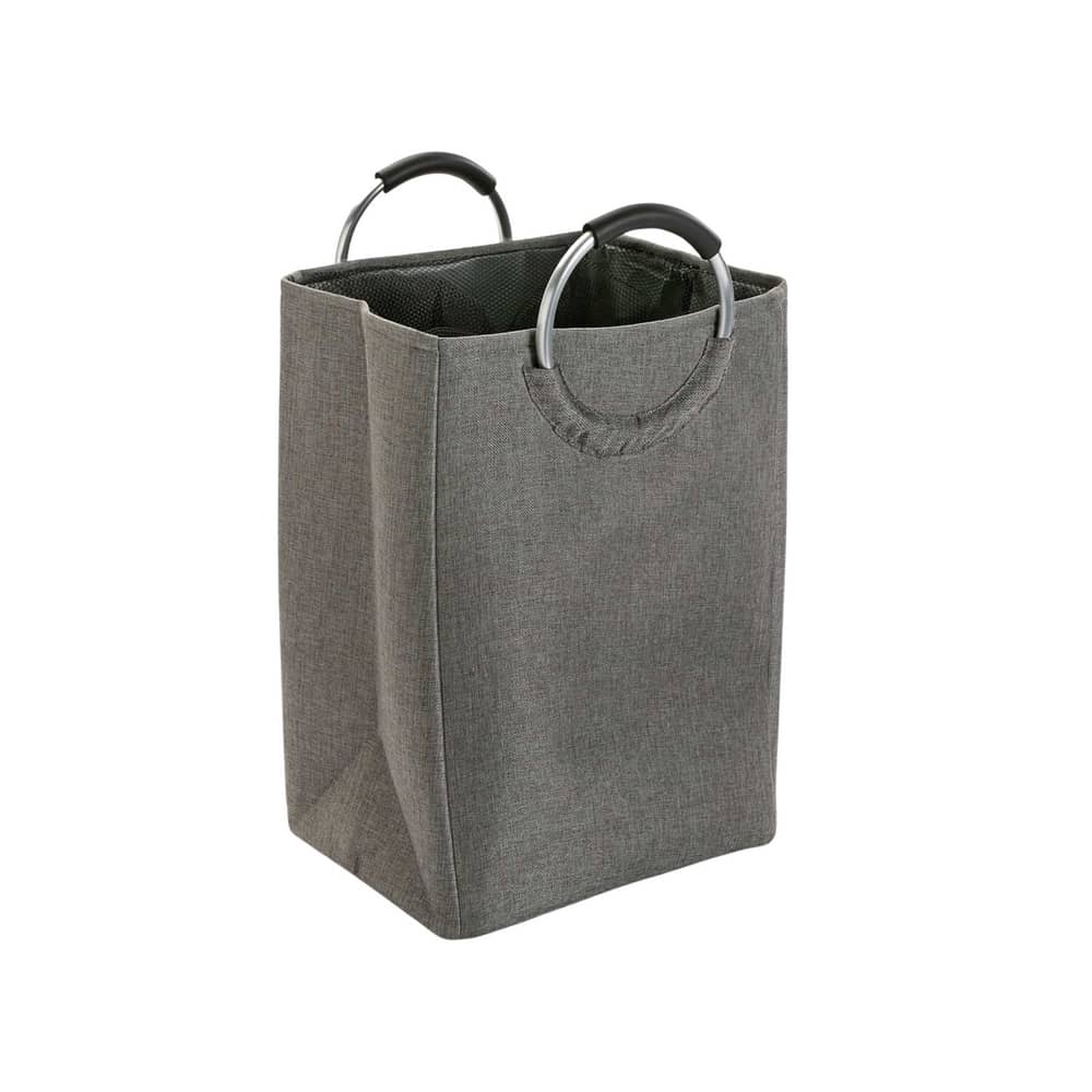 Panier de rangement en polyester gris avec anses métal. Pour rangement dans la salle de bain ou la chambre